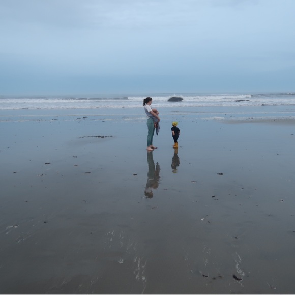 Meet your Posher, Eileen - Picture 1 of 1